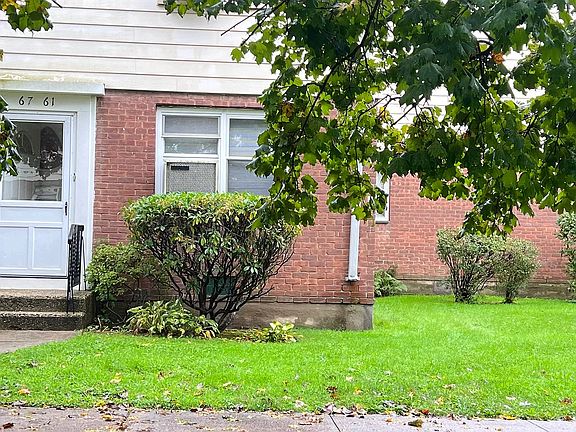4th image of 67-61 218th St #D