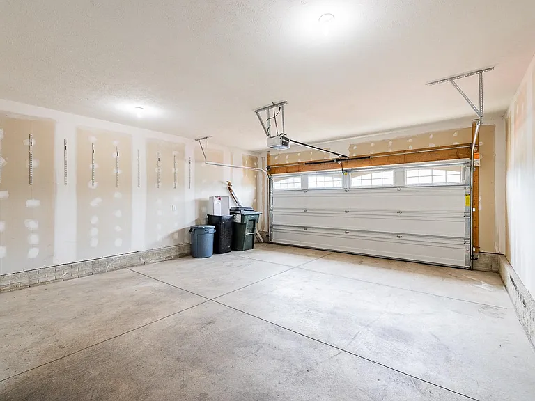 3216 King Ridge Blvd — Photo 26