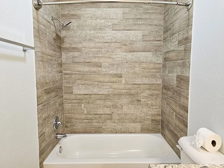 10615 Heatherford Dr — Photo 20