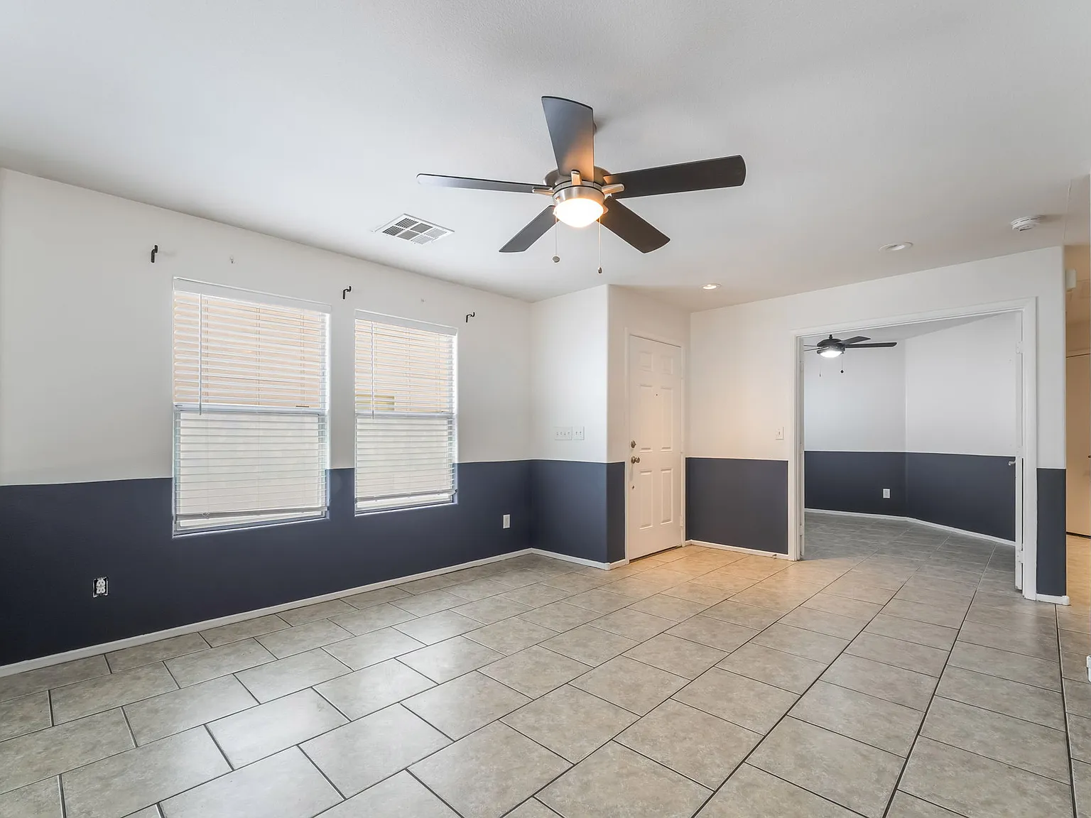 325 Silverado Pines Ave — Photo 2