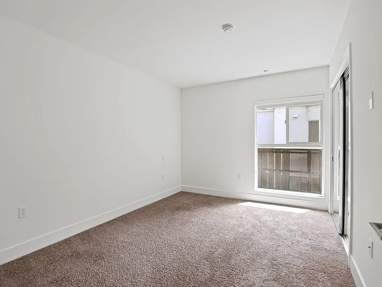 Bedroom with Large-Size Window