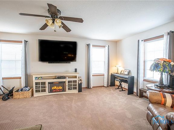 5th image of 111 Genson Dr