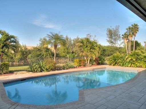 2nd image of 8657 NW 57th Ct