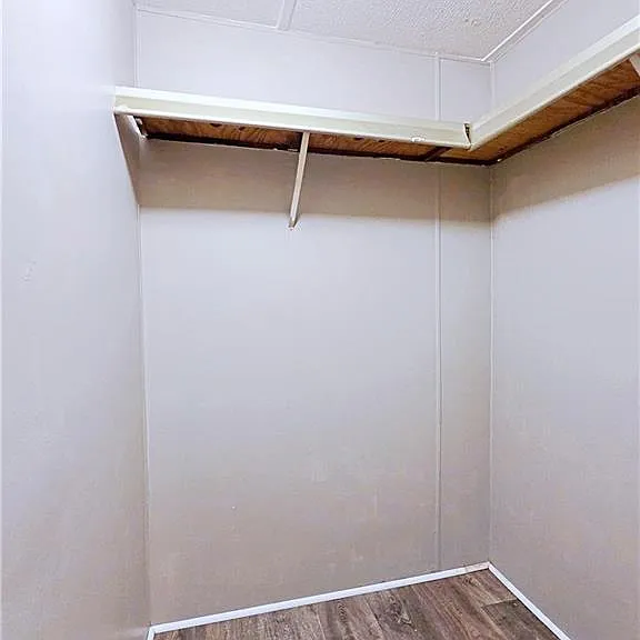 Unit Photo