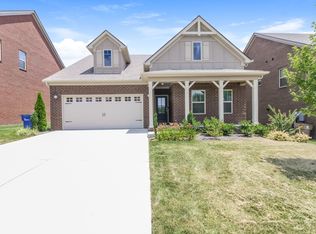 612 Fall Creek Cir, Goodlettsville, TN 37072