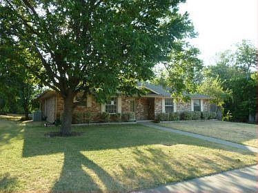 5th image of 217 Brookview Dr