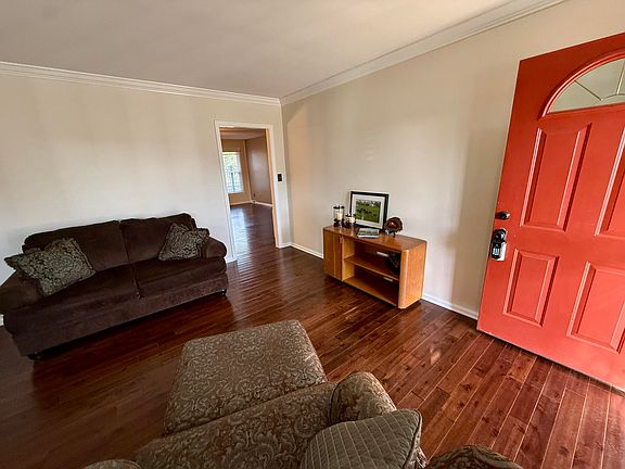 4th image of 118 Windridge Dr