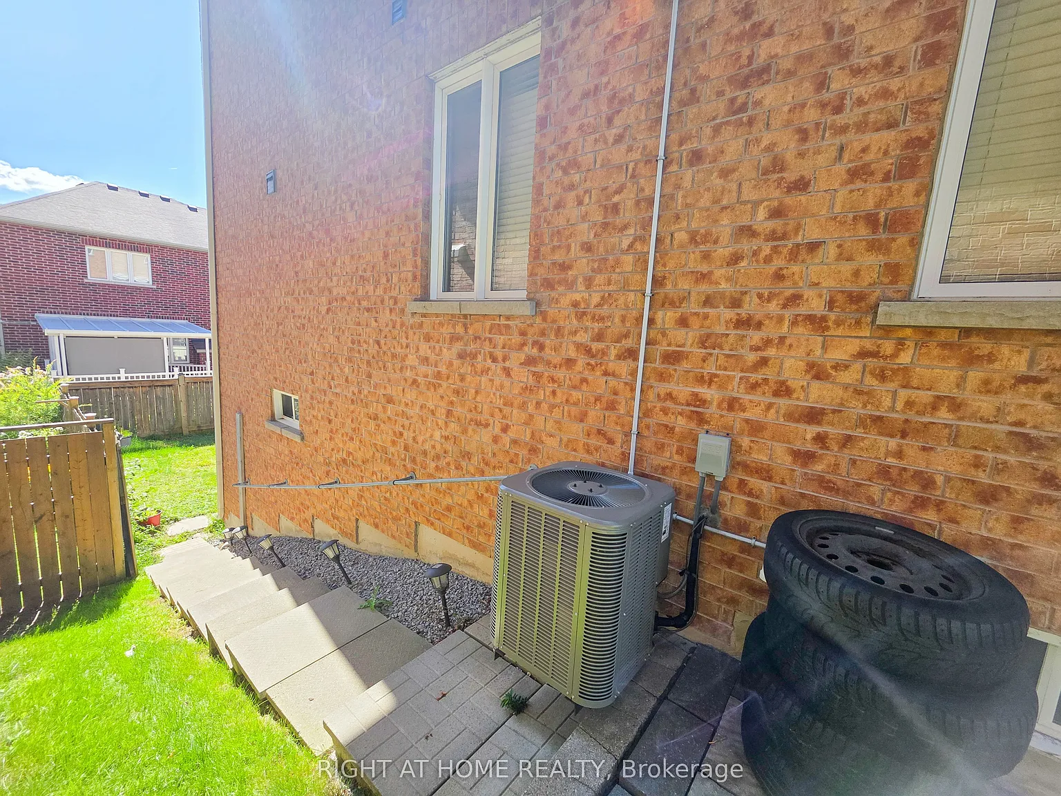 2 bed, $1,700 — Photo 2