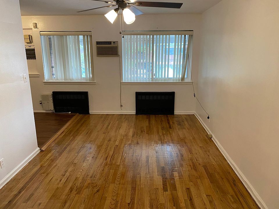 1st image of 1055 E 85th St #3