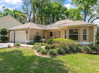 110 Chula Vista Ave, Lady Lake, FL 32159