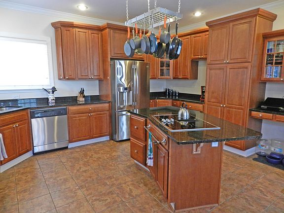 4th image of 2253 Audubon Dr