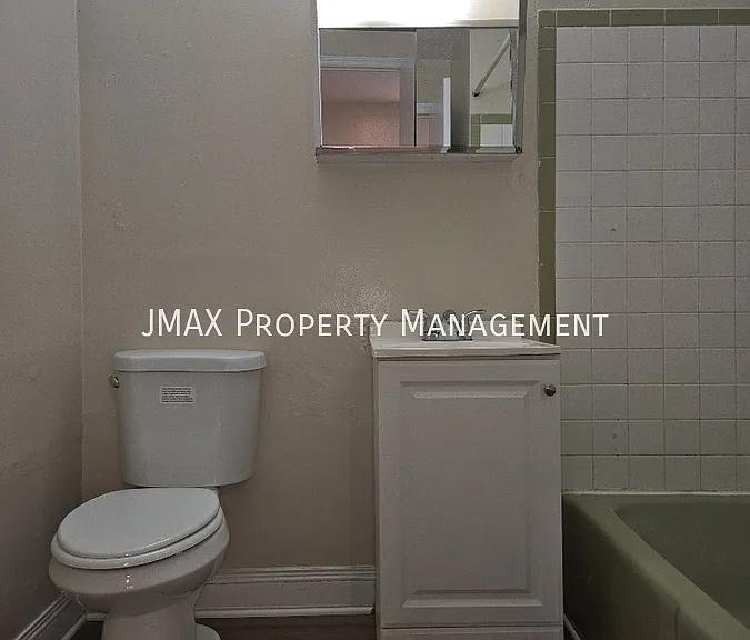 817 Westside Blvd NW #A — Photo 8