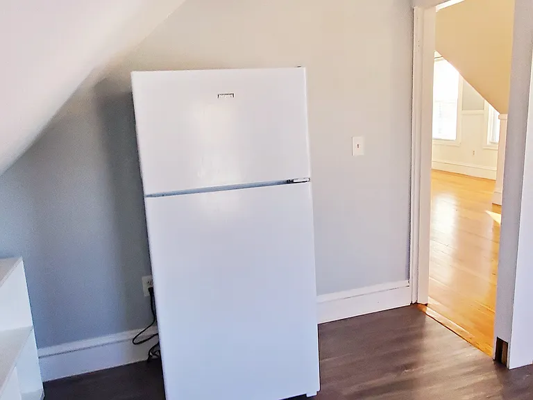 103 Stephen St #4 — Photo 9