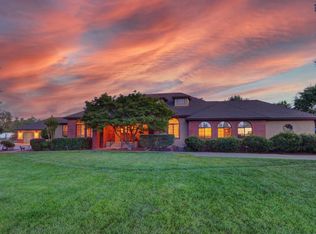 9090 Mooney Rd, Elk Grove, CA 95624