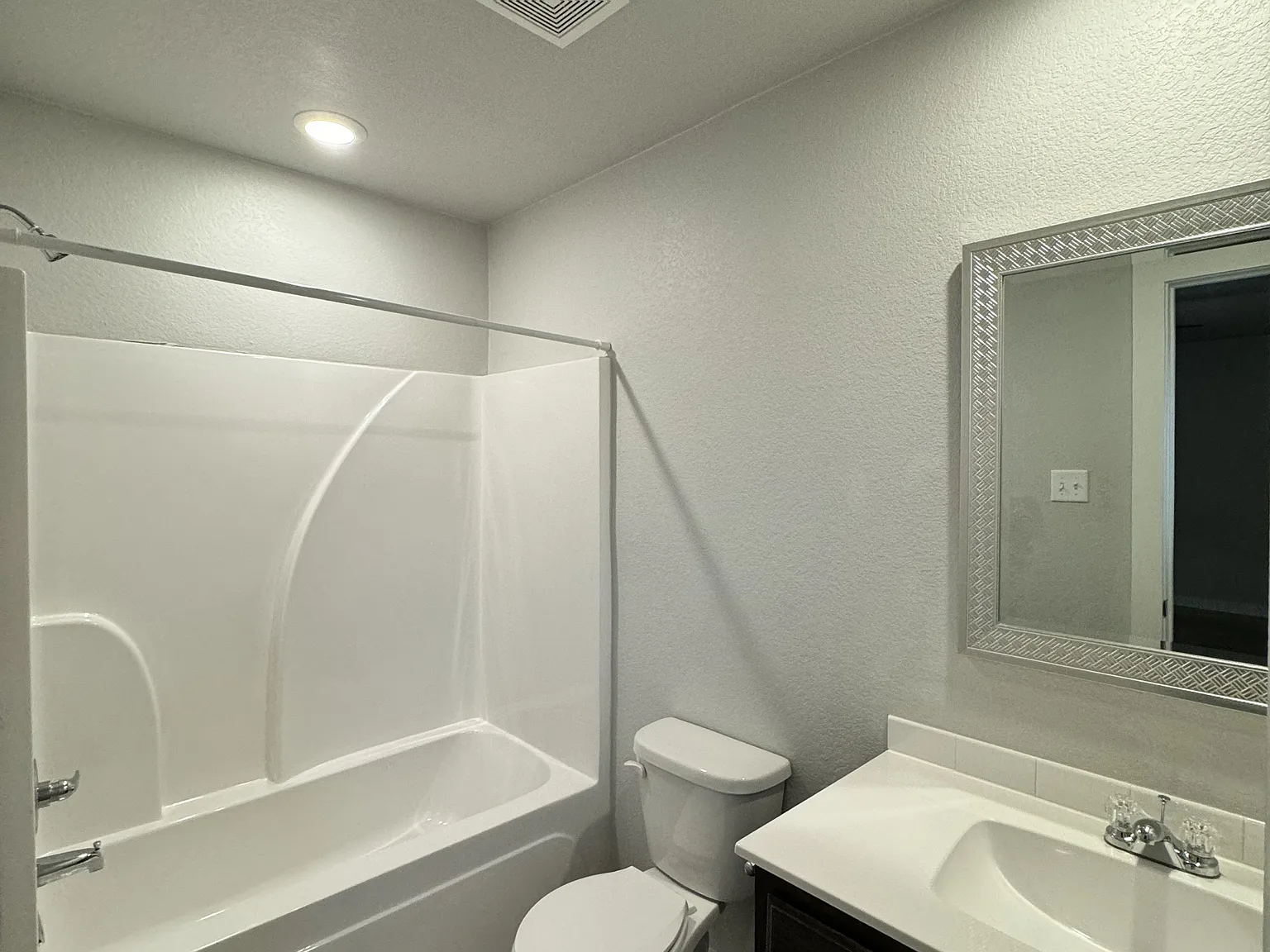 1415 Shoshoni Trail - B — Photo 4
