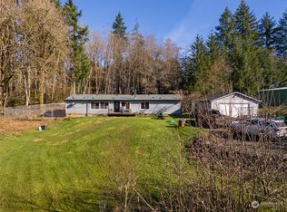 329 Melton Rd, Castle Rock, WA 98611