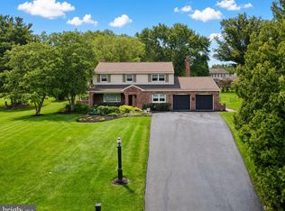1035 Archer Ln, Lansdale, PA 19446
