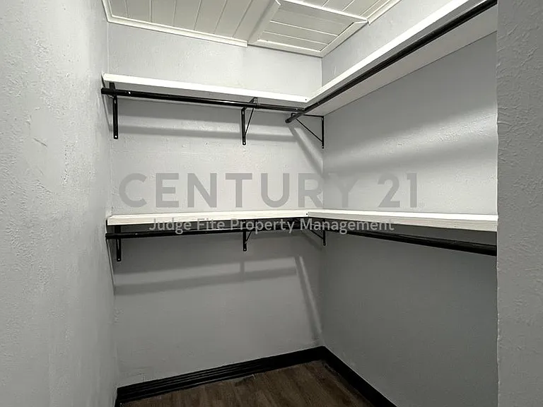 5205 Calloway St #B — Photo 12