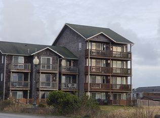 205 Bolstad Ave W #102, Long Beach, WA 98631 | MLS ...