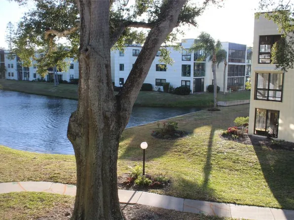 14130 Rosemary Ln APT 3203, Largo, FL 33774