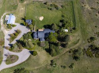 776 Quick Rd, Harbor Springs, MI 49740