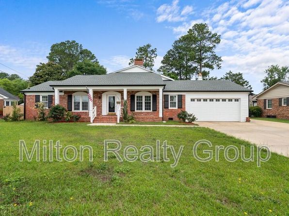 1505 Fairview St