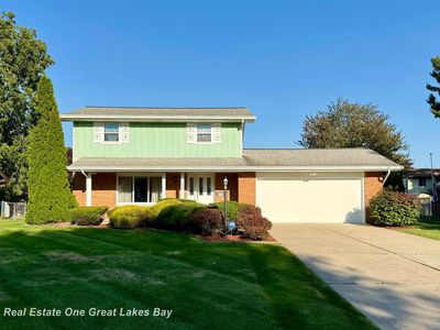 802 N Frost Dr, Saginaw, MI, 48638