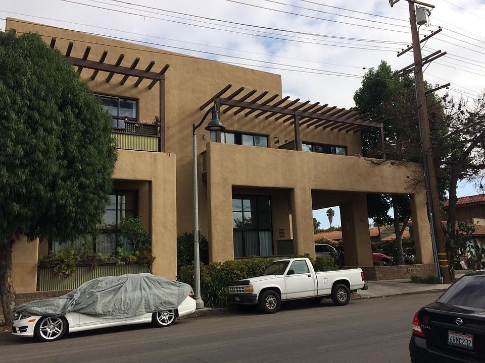 2nd image of 211 W Gutierrez St Unit 16