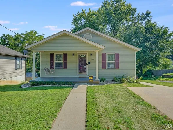 902 Prospect St, Collinsville, IL 62234