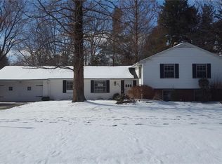 840 Joyce Rd, Mayfield Village, OH 44143