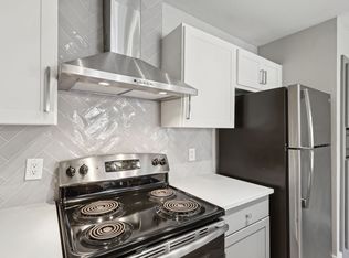 Lennox, Avondale, AZ 85392