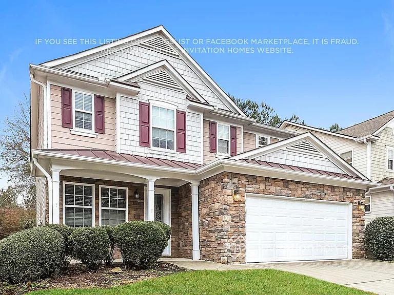 2230 Valley Creek Dr — Photo 2