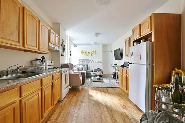 Rented by City Wide Apartments | media 1