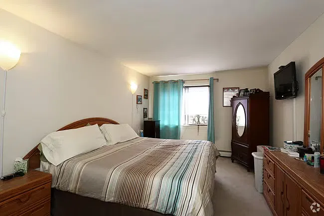 1 bed, 850 sqft, $1,400 — Photo 4