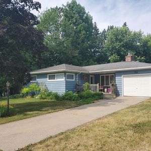 711 NE 6th Ave, Grand Rapids, MN, 55744