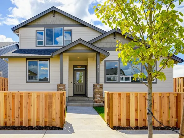 2913 NW Onsdorff Blvd, Battle Ground, WA 98604