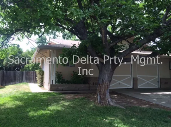 5725 Woodleigh Dr, Carmichael, CA 95608