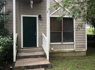 110 Hillside Cv #B, Elgin, TX 78621