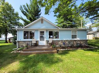 109 Royal St, Houghton Lake, MI 48629