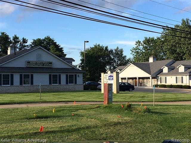 2nd image of 3694 W Clarkston Rd #2