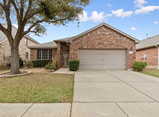 607 Denali Dr, Arlington, TX 76002