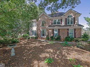 959 Lakeview Rd, Grayson, GA 30017