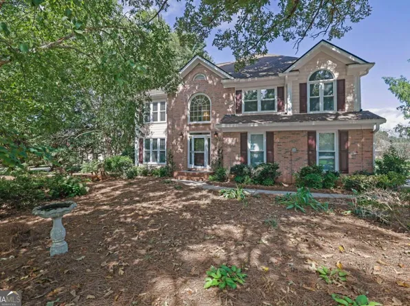 959 Lakeview Rd, Grayson, GA 30017