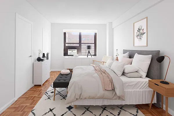 Sold by Compass | media 23