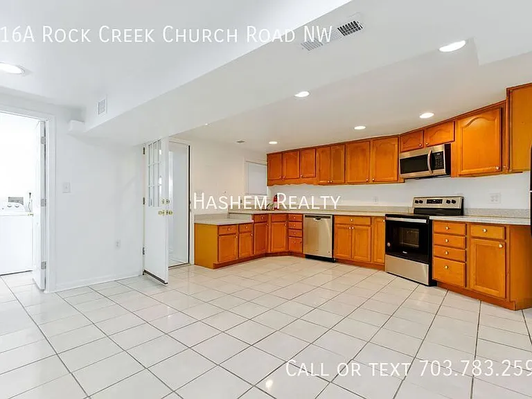 716A Rock Creek Church Rd NW — Photo 5