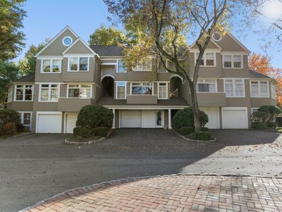 992 South Pine Creek Road #992, Fairfield, CT, 06824