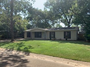 235 Gatewood Dr, Pearl, MS 39208