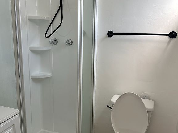 4th image of 9036 Carson St Unit 3