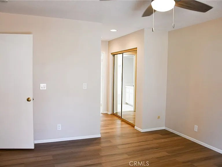 2337 E Skyline Dr — Photo 47