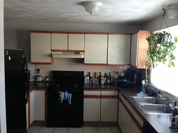 2nd image of 1603 Plainfield Pike APT I8